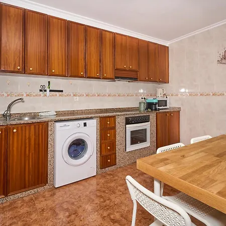 Casa En Pleno Centro De 프라비아