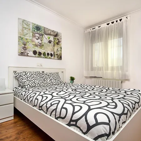 Casa En Pleno Centro De Holiday home Pravia